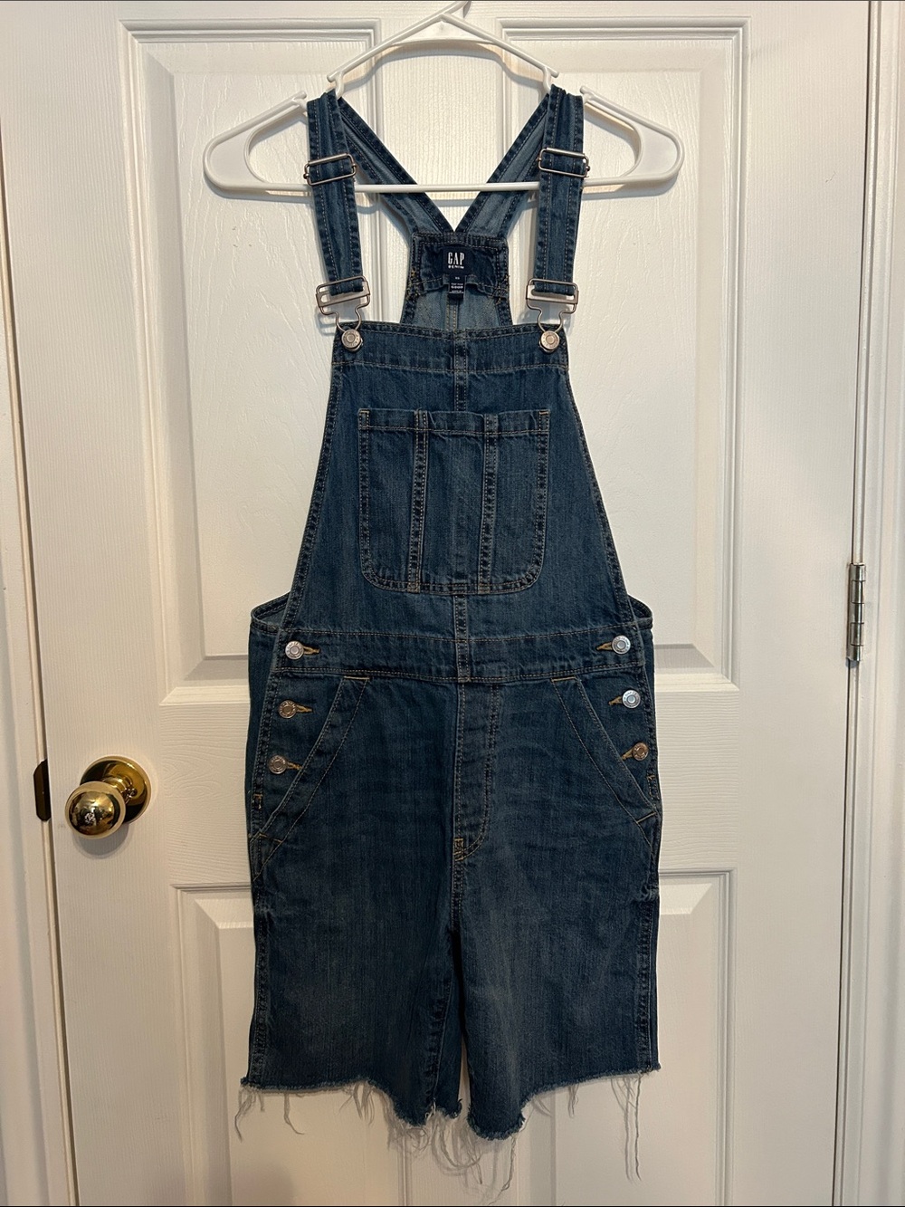 GAP cutoff Denim Short Overalls